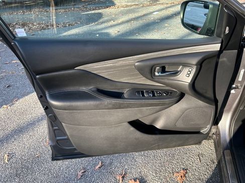 Used 2018 Nissan Murano SL image 13