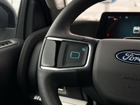 Used 2025 Ford Expedition Max Active image 11