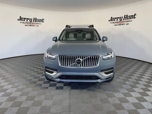 Used 2023 Volvo XC90 B6 Ultimate w/ Protection Package Premier image 7