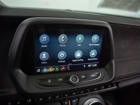 Used 2019 Chevrolet Camaro ZL1 RWD image 18