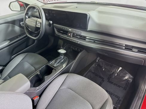 Certified 2025 Kia K4 FWD image 30