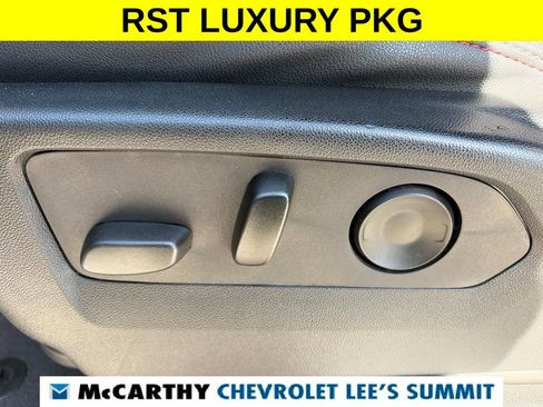 Used 2024 Chevrolet Suburban RST w/ Luxury Package AWD/4WD image 54