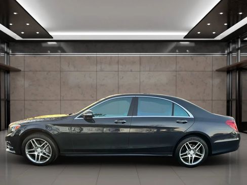 Used 2016 Mercedes-Benz S 550 Sedan image 3