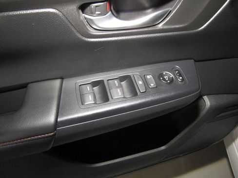Certified 2023 Honda CR-V Sport image 11