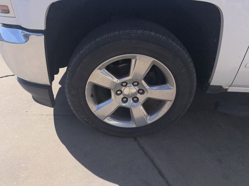 Used 2016 Chevrolet Silverado 1500 LT w/ All Star Edition image 9