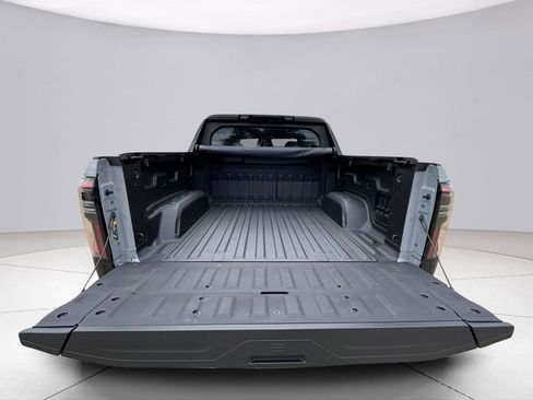 New 2024 GMC Sierra EV Denali image 38