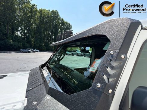 Certified 2021 Jeep Gladiator Rubicon AWD/4WD image 27