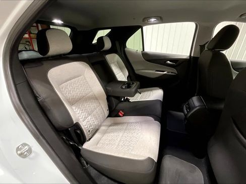 Used 2024 Chevrolet Equinox LT image 27