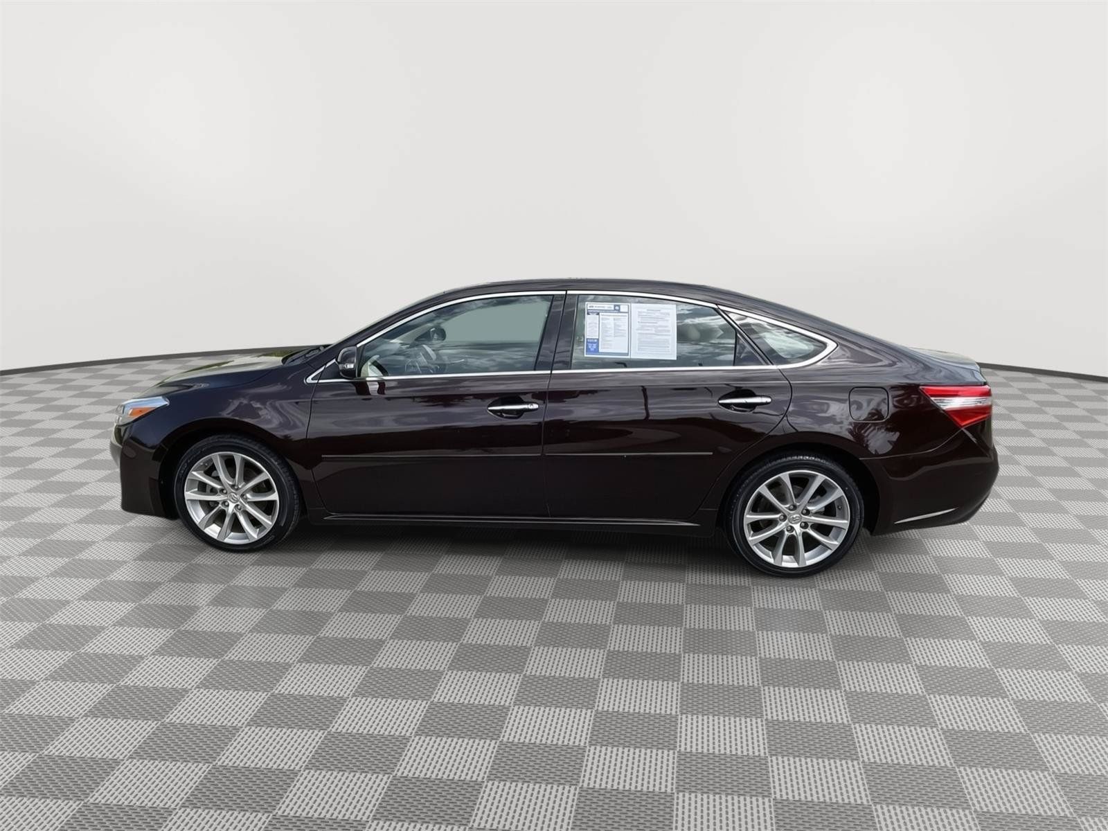Used 2015 Toyota Avalon XLE Touring FWD image 12