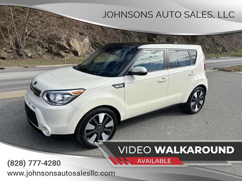 Used 2016 Kia Soul ! w/ Premium Package image 1