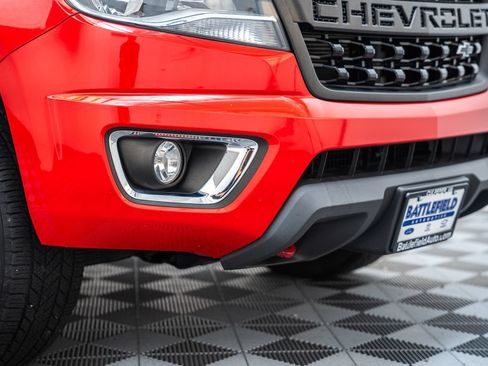 Used 2020 Chevrolet Colorado LT w/ Colorado RST Special Edition AWD/4WD image 15