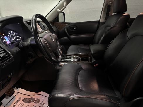 Used 2020 Nissan Armada SL w/ Premium Package image 22