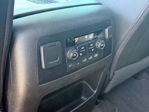 Used 2017 Chevrolet Tahoe LT AWD/4WD image 24