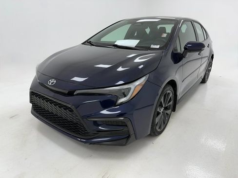 Used 2024 Toyota Corolla SE image 4