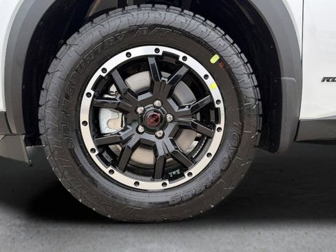New 2026 Nissan Pathfinder Rock Creek AWD/4WD image 27