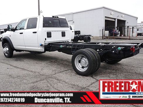 New 2026 RAM 4500 Tradesman AWD/4WD image 3