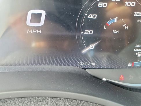 Used 2025 RAM 2500 Laramie image 8