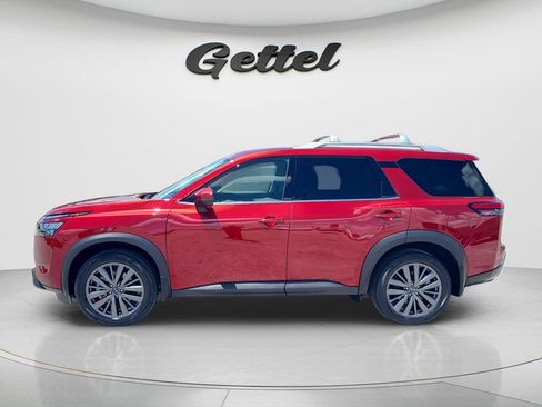 Used 2025 Nissan Pathfinder SL w/ SL Premium Package FWD image 8
