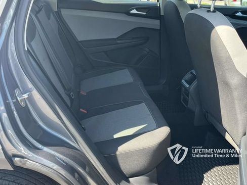 Used 2023 Volkswagen Taos S FWD image 22
