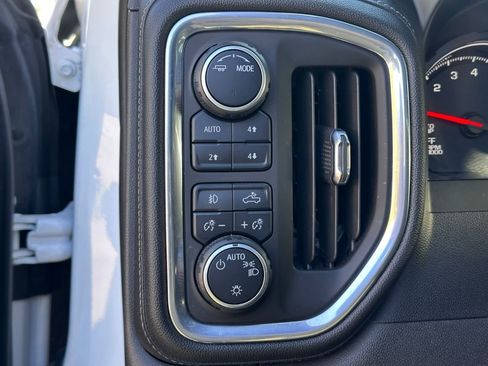 Used 2021 Chevrolet Silverado 1500 RST image 22