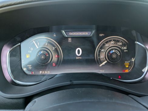 New 2026 RAM 2500 Laramie AWD/4WD image 32
