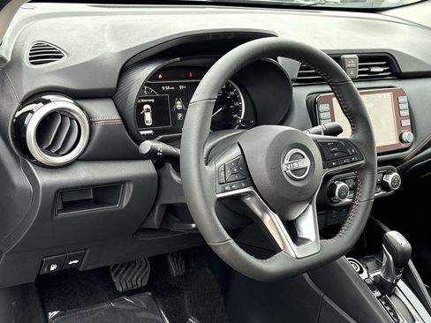 New 2025 Nissan Versa SR image 14