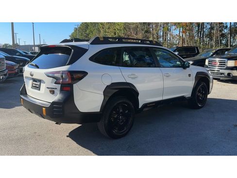 Used 2023 Subaru Outback Wilderness image 8