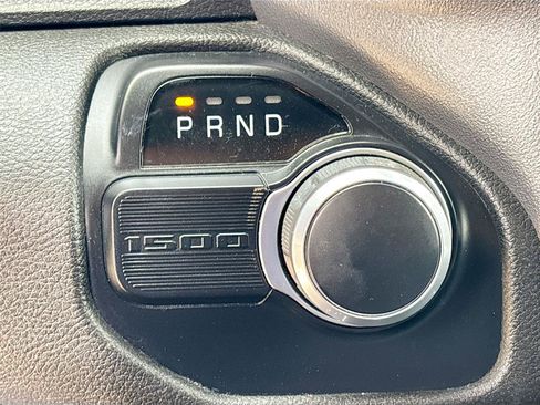 Used 2021 RAM 1500 Big Horn RWD image 16