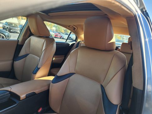 Used 2022 Lexus ES 350 w/ Premium Package image 20