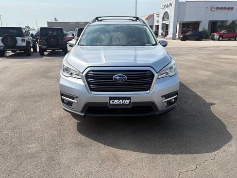 Used 2022 Subaru Ascent Limited w/ Technology Package AWD/4WD image 2