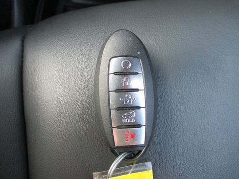 Used 2023 Nissan Murano SV w/ SV Midnight Edition Package AWD/4WD image 23