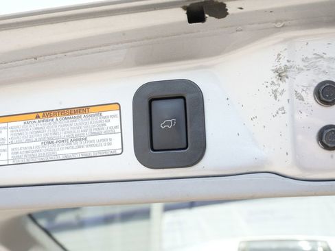 Used 2017 Toyota Sienna AWD image 16