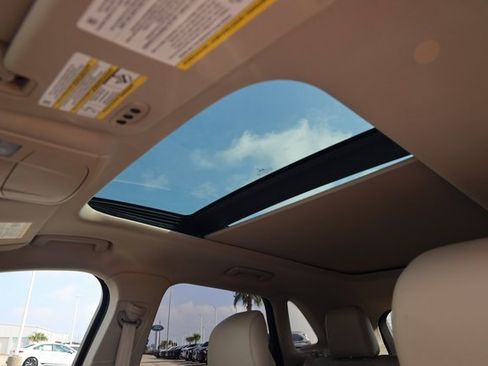 Used 2019 Lincoln MKC Reserve w/ MKC Climate Package image 12