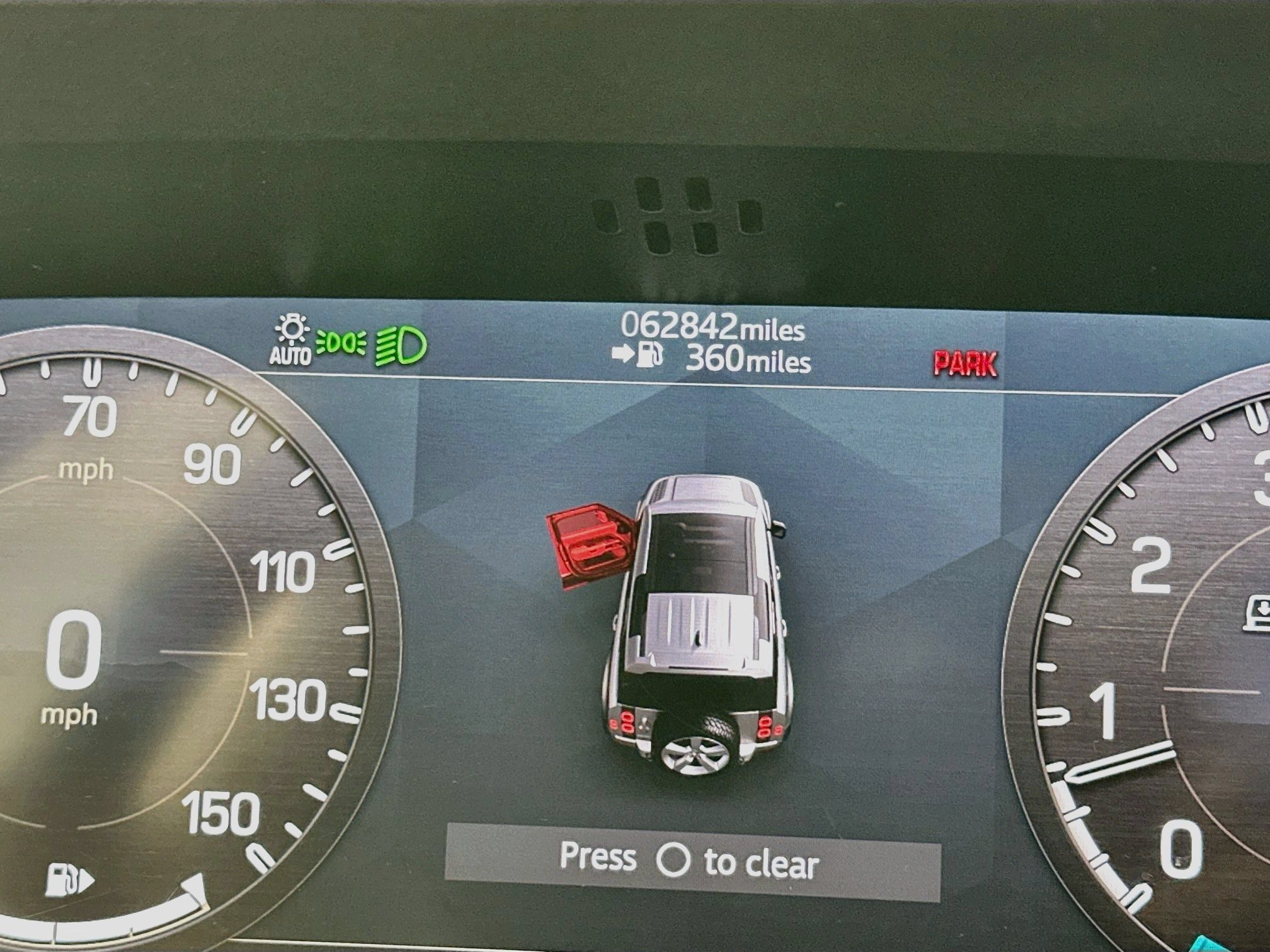 Used 2020 Land Rover Defender 110 HSE AWD/4WD image 12