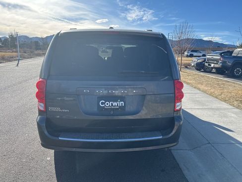 Used 2016 Dodge Grand Caravan SE w/ SE Plus Package image 20