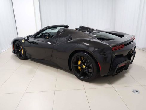Certified 2025 Ferrari SF90 Spider AWD/4WD image 15