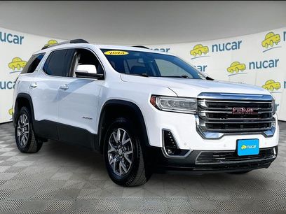 Used 2023 GMC Acadia SLT w/ Preferred Package