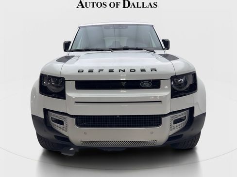 Used 2025 Land Rover Defender 110 S image 3