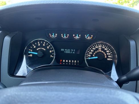 Used 2012 Ford F150 XLT AWD/4WD image 17