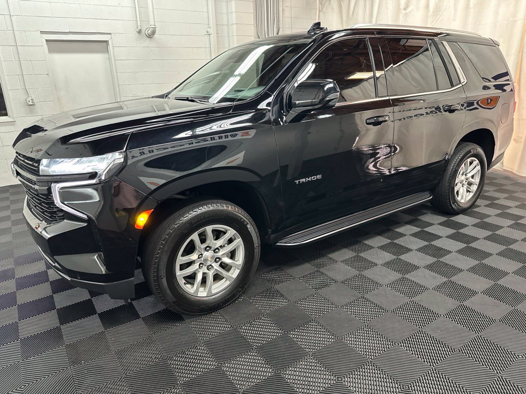 Used 2023 Chevrolet Tahoe LT w/ Luxury Package AWD/4WD image 5