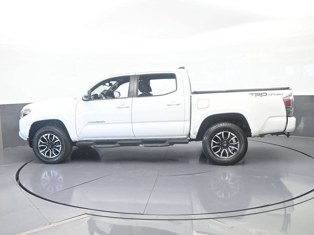 Used 2021 Toyota Tacoma TRD Sport RWD image 3