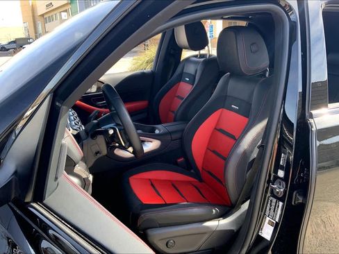 Used 2025 Mercedes-Benz GLE 53 AMG 4MATIC image 7