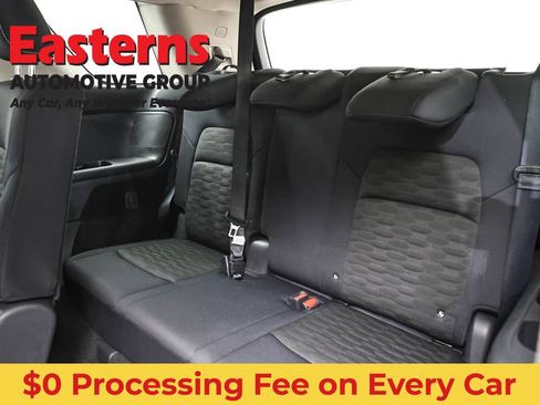 Used 2025 Nissan Pathfinder SV FWD image 26