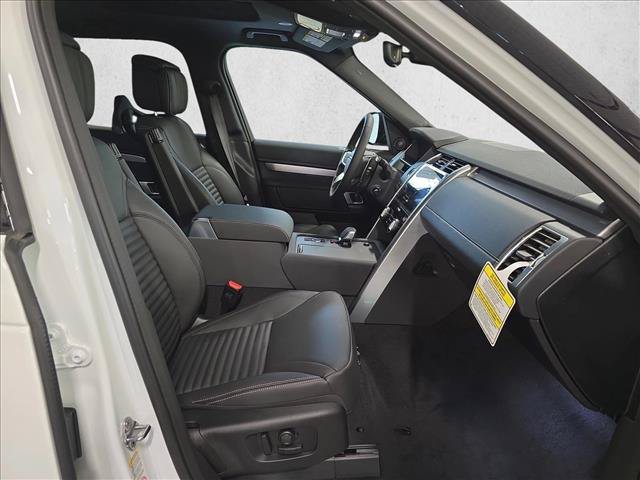 New 2026 Land Rover Discovery Dynamic SE AWD/4WD image 10