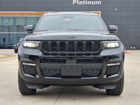 New 2025 Jeep Grand Cherokee L Limited image 6