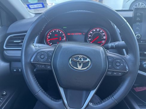 Used 2024 Toyota Camry XSE image 12