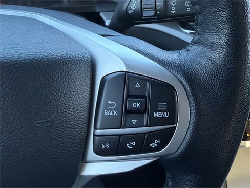 Certified 2022 Ford Explorer XLT w/ Equipment Group 202A image 20