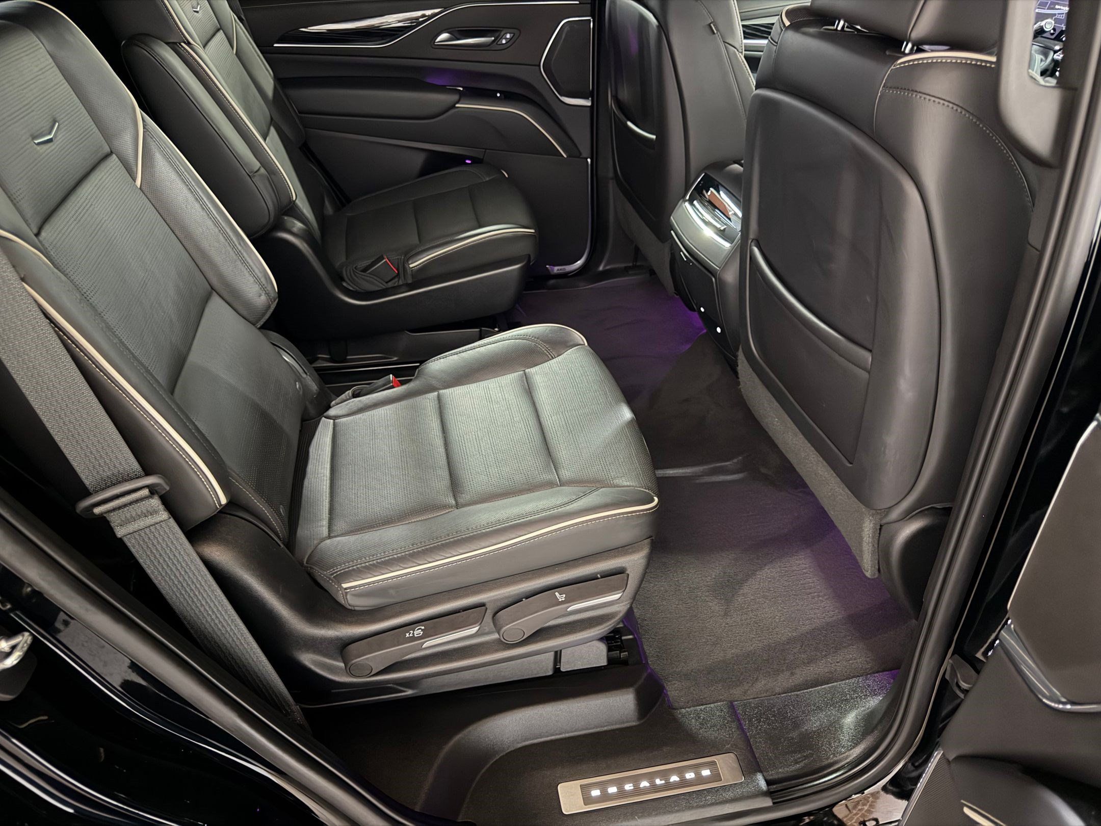 Certified 2023 Cadillac Escalade Sport w/ Touring Package AWD/4WD image 55