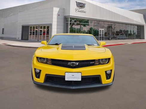 Used 2013 Chevrolet Camaro ZL1 image 2