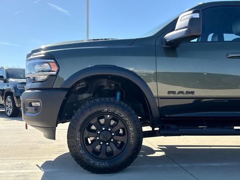 Used 2024 RAM 2500 Power Wagon w/ Towing Technology Group AWD/4WD image 5
